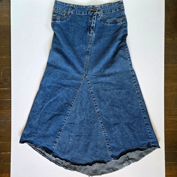 jeanswest Denim - Jeanswest 90s y2k stretch denim midi skirt vintage asymetric sz 30US or 10Aus